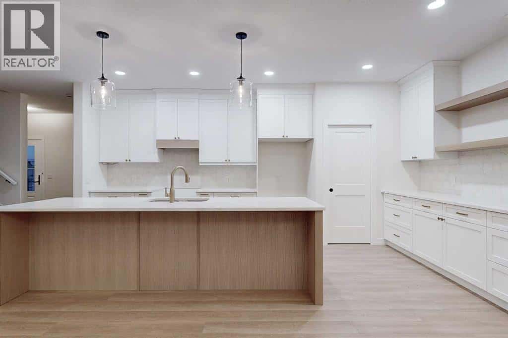 23 Riverdale Bend — Whitecourt, Alberta - Photo 3 of 22