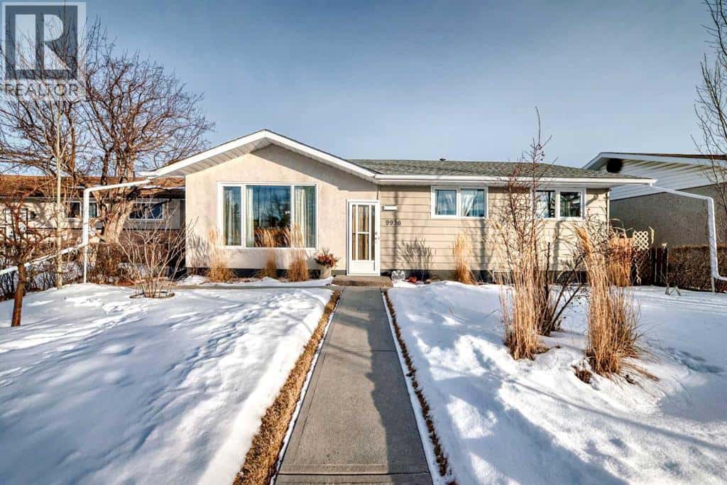 9936 Warren Road SE — Calgary, Alberta - Photo 2 of 50