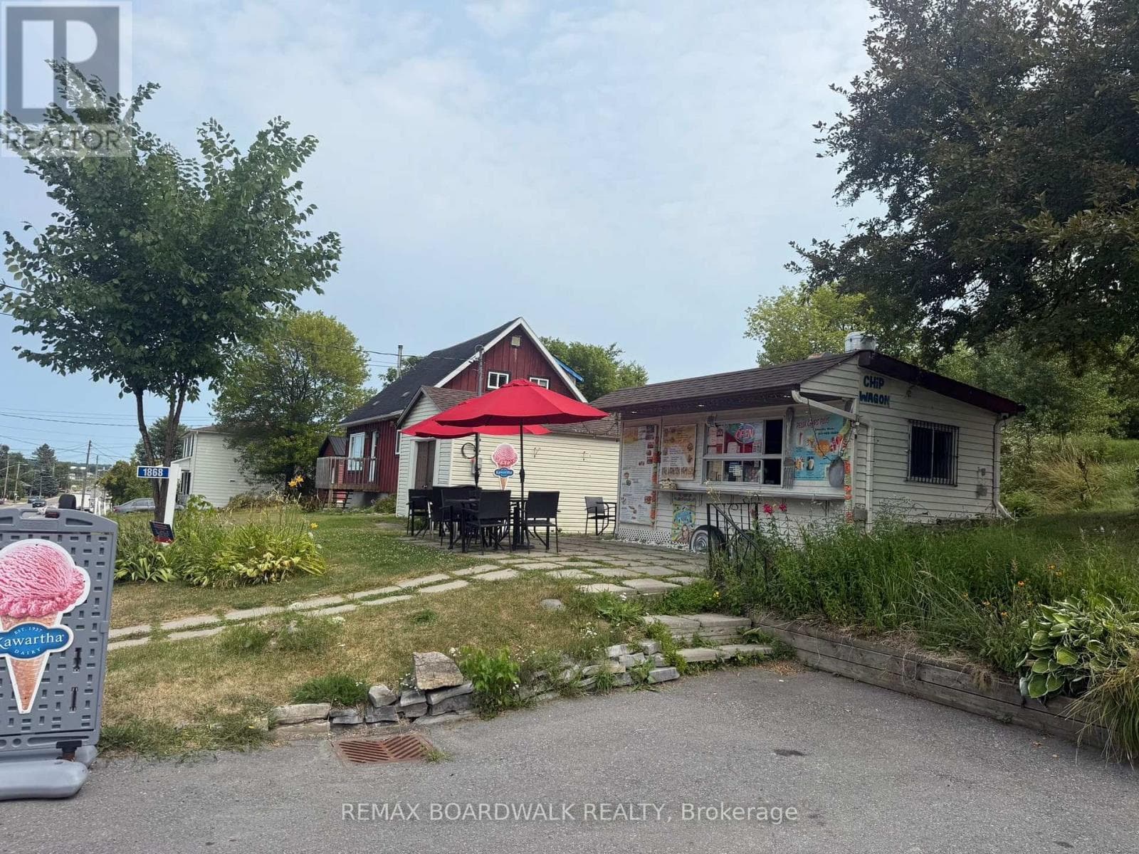 1868 LABONTE STREET — Clarence-Rockland, Ontario - Main photo