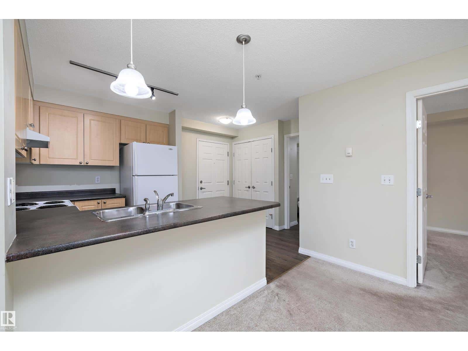 #213 636 MCALLISTER LO SW — Edmonton, Alberta - Photo 5 of 27