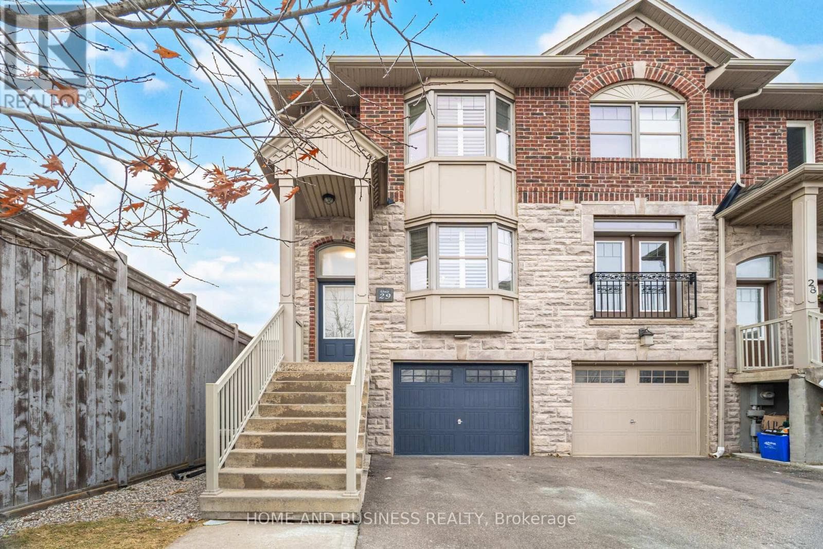 29 - 2410 WOODSTOCK TRAIL — Oakville (WM Westmount), Ontario - Main photo