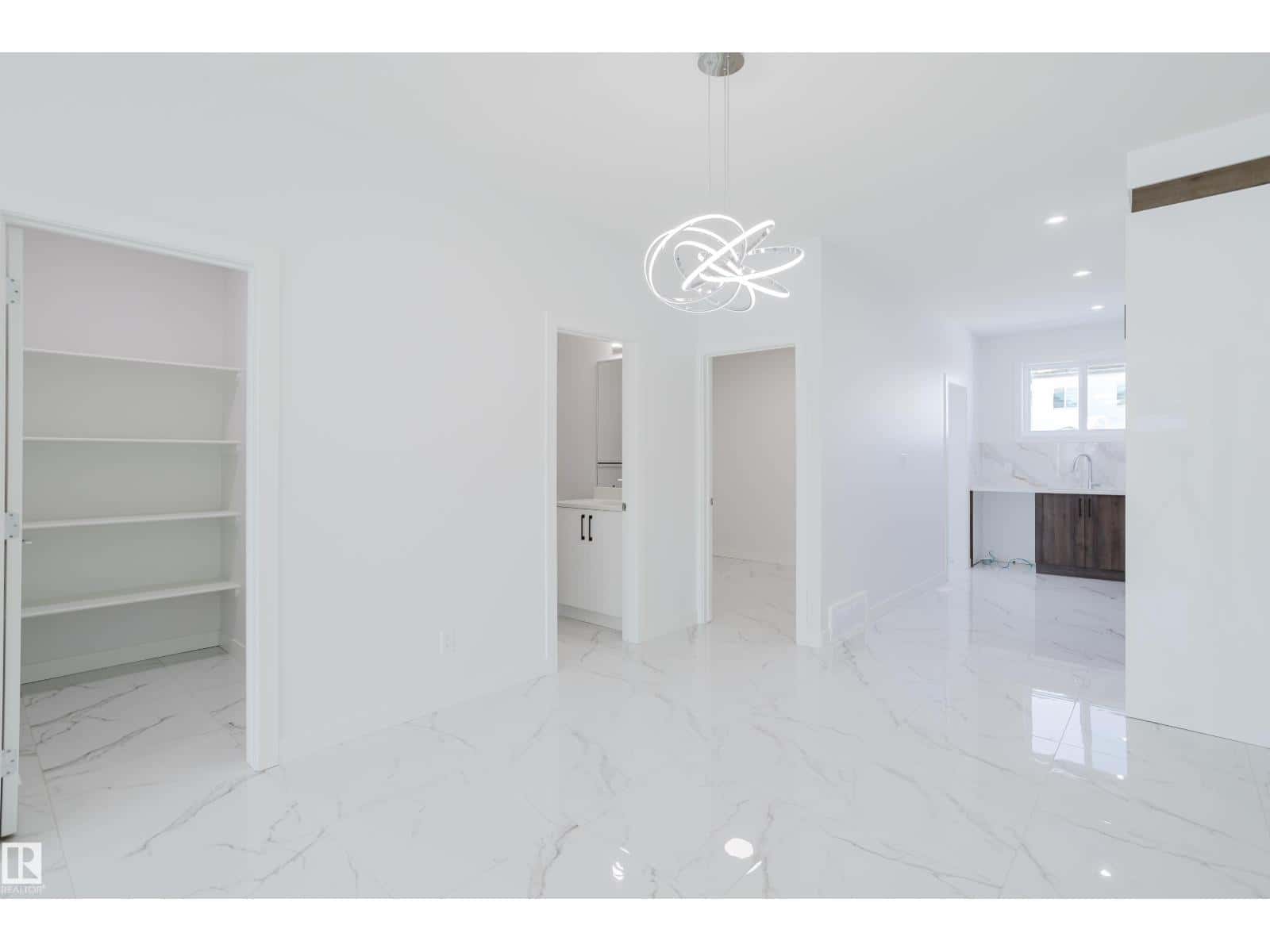 4103 67 ST — Beaumont, Alberta - Photo 5 of 43