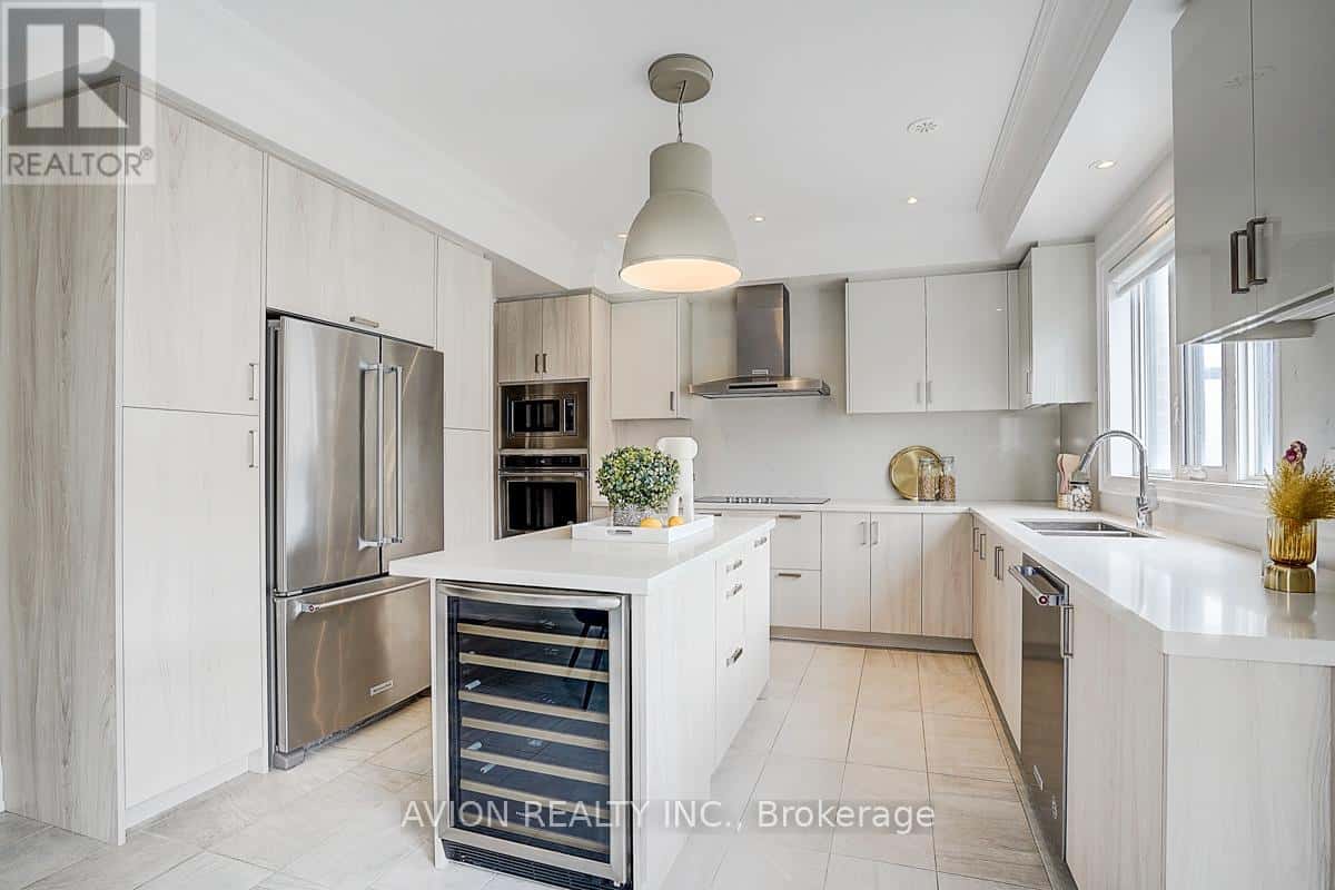 15 GANDHI LANE — Markham (Commerce Valley), Ontario - Photo 5 of 50