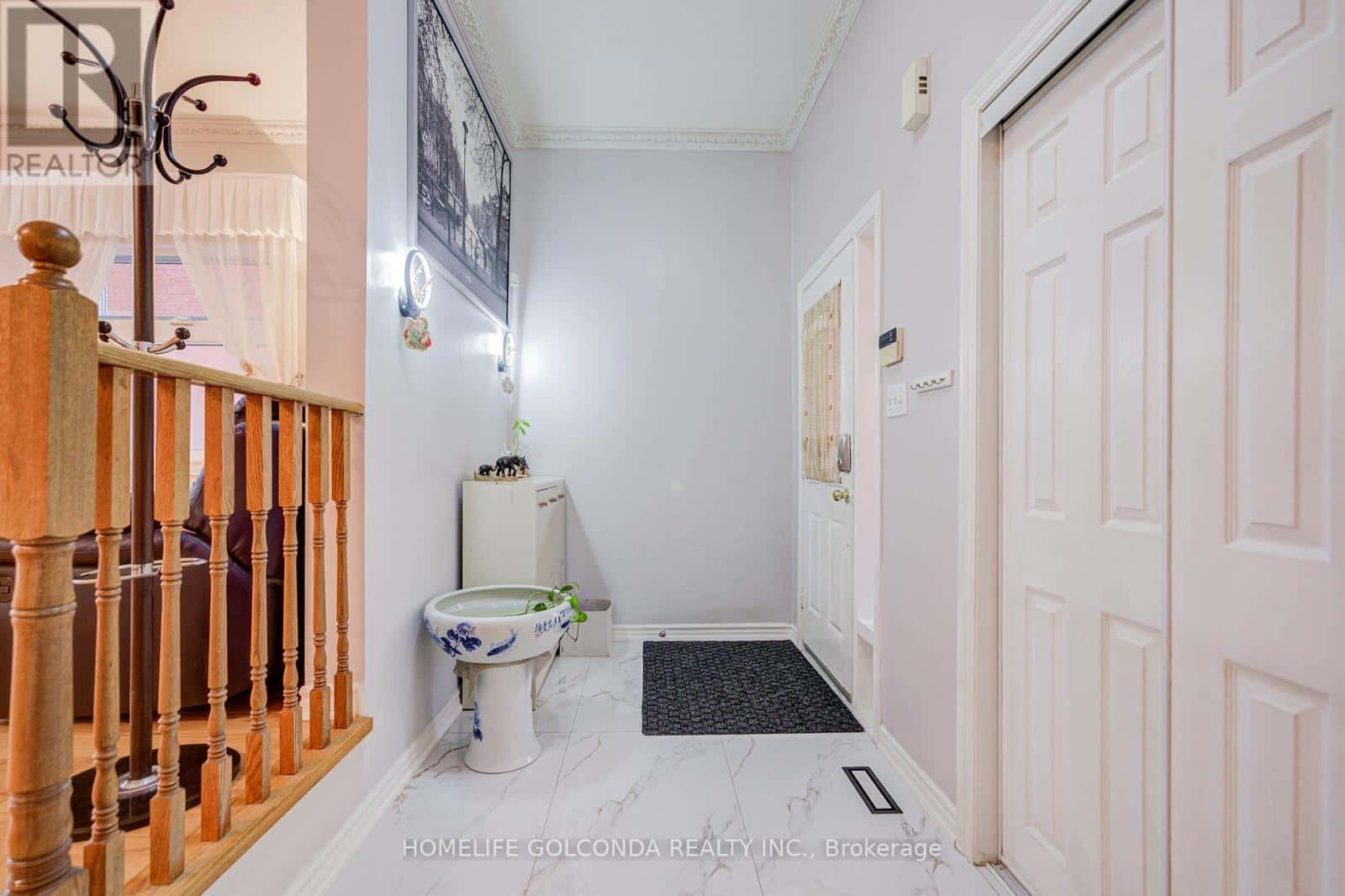 25 EASTPINE DRIVE — Markham (Milliken Mills West), Ontario - Photo 3 of 40