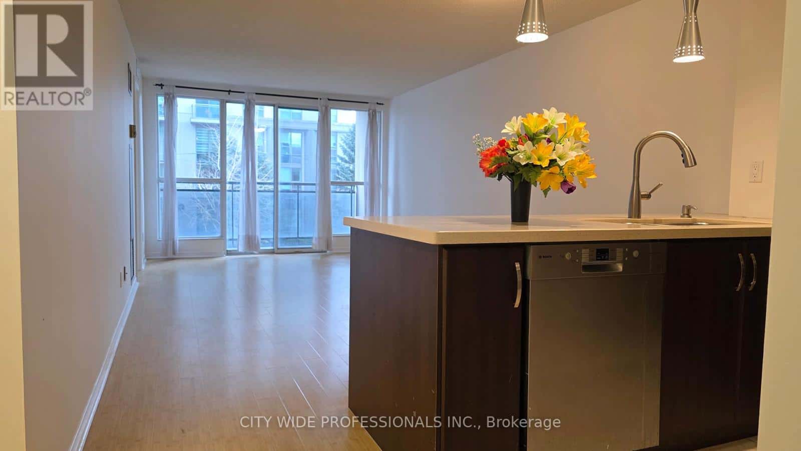 202 - 28 HOLLYWOOD AVENUE — Toronto (Willowdale East), Ontario - Photo 5 of 28