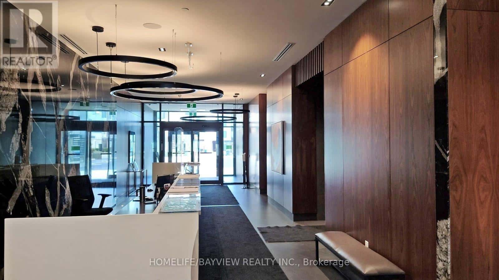 2218 - 7895 JANE STREET — Vaughan (Concord), Ontario - Photo 2 of 29