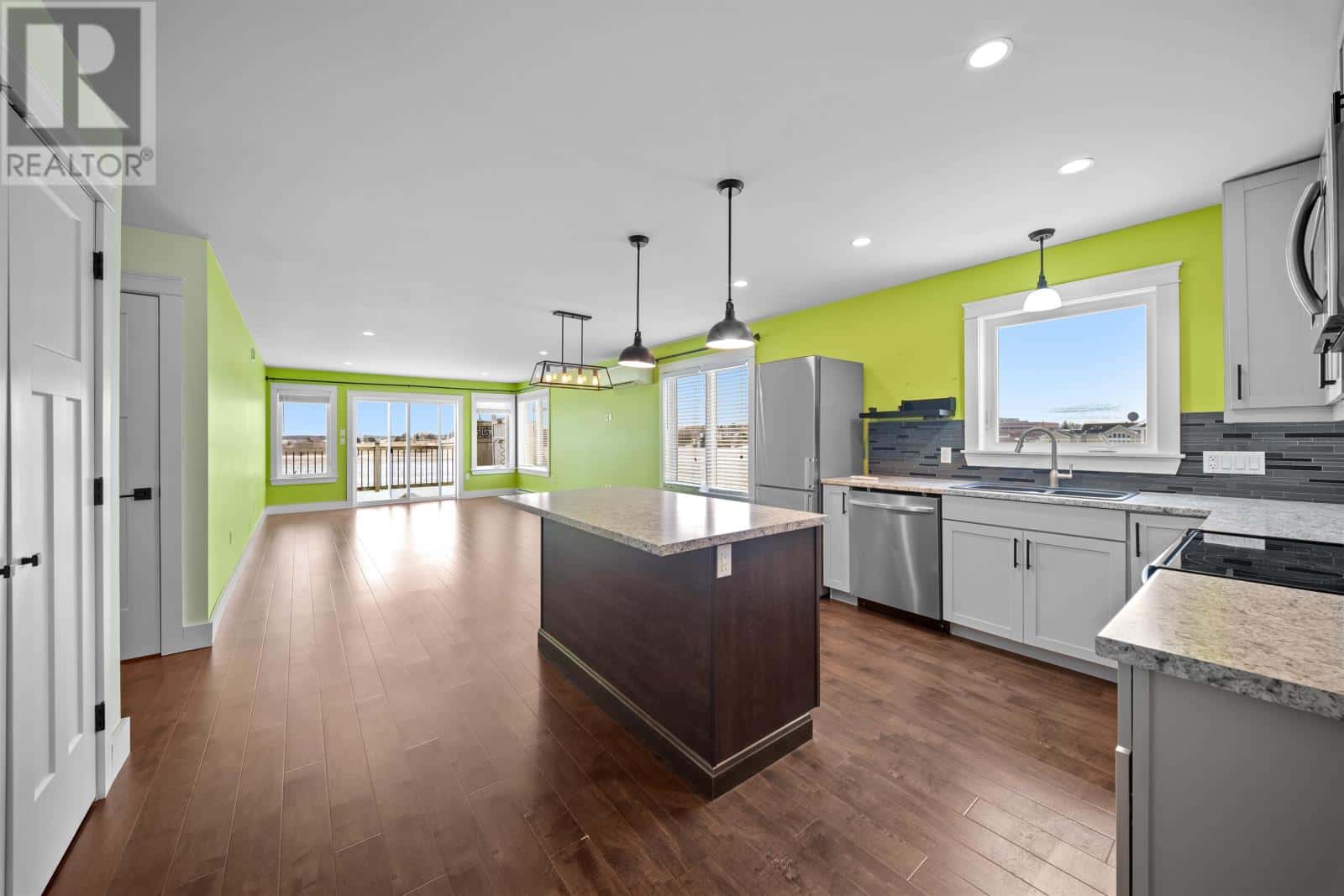 275 Greenwood Drive — Summerside, Prince Edward Island - Photo 4 of 49