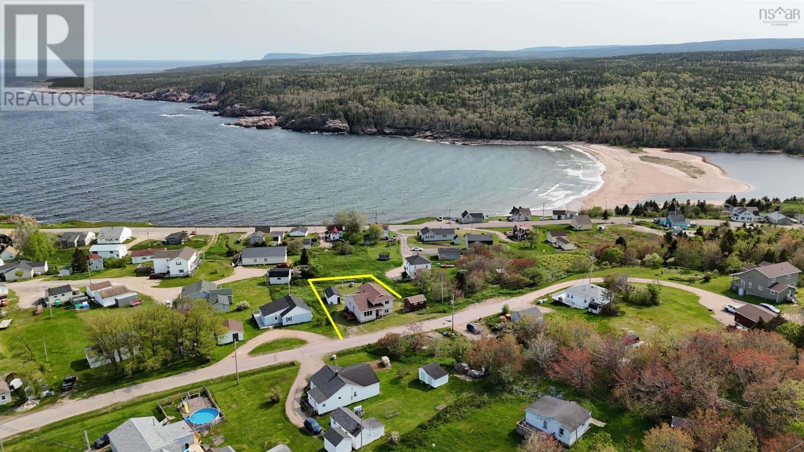 17 Cyrils Drive — Neils Harbour, Nova Scotia - Photo 3 of 42