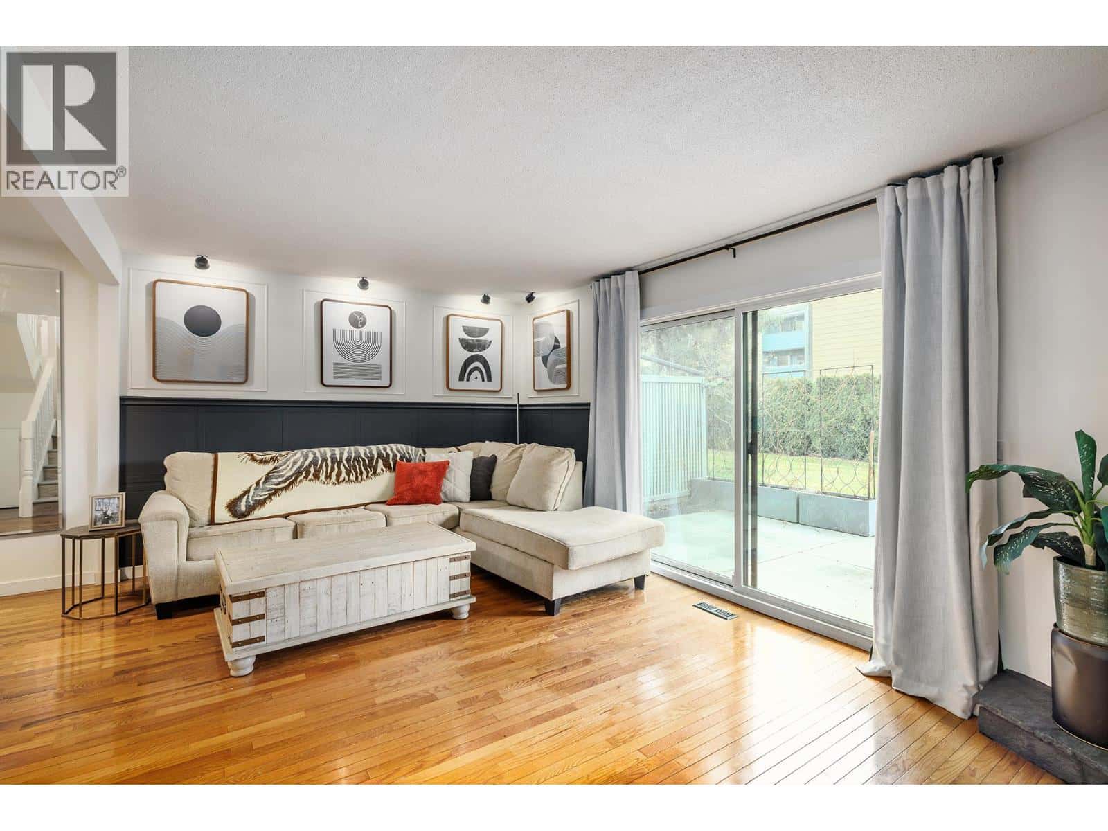 1050 Springfield Road Unit# 132 — Kelowna, British Columbia - Photo 4 of 33