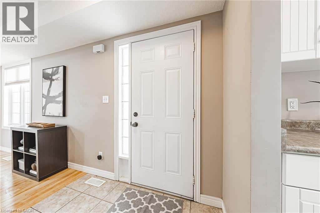 361 ARKELL Road Unit# 1 — Guelph, Ontario - Photo 4 of 29