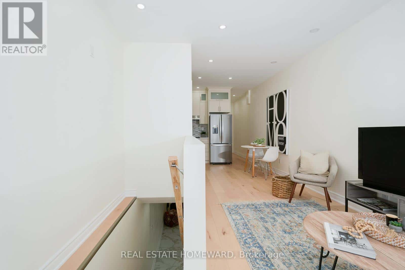 173 COXWELL AVENUE — Toronto (Woodbine Corridor), Ontario - Photo 3 of 40