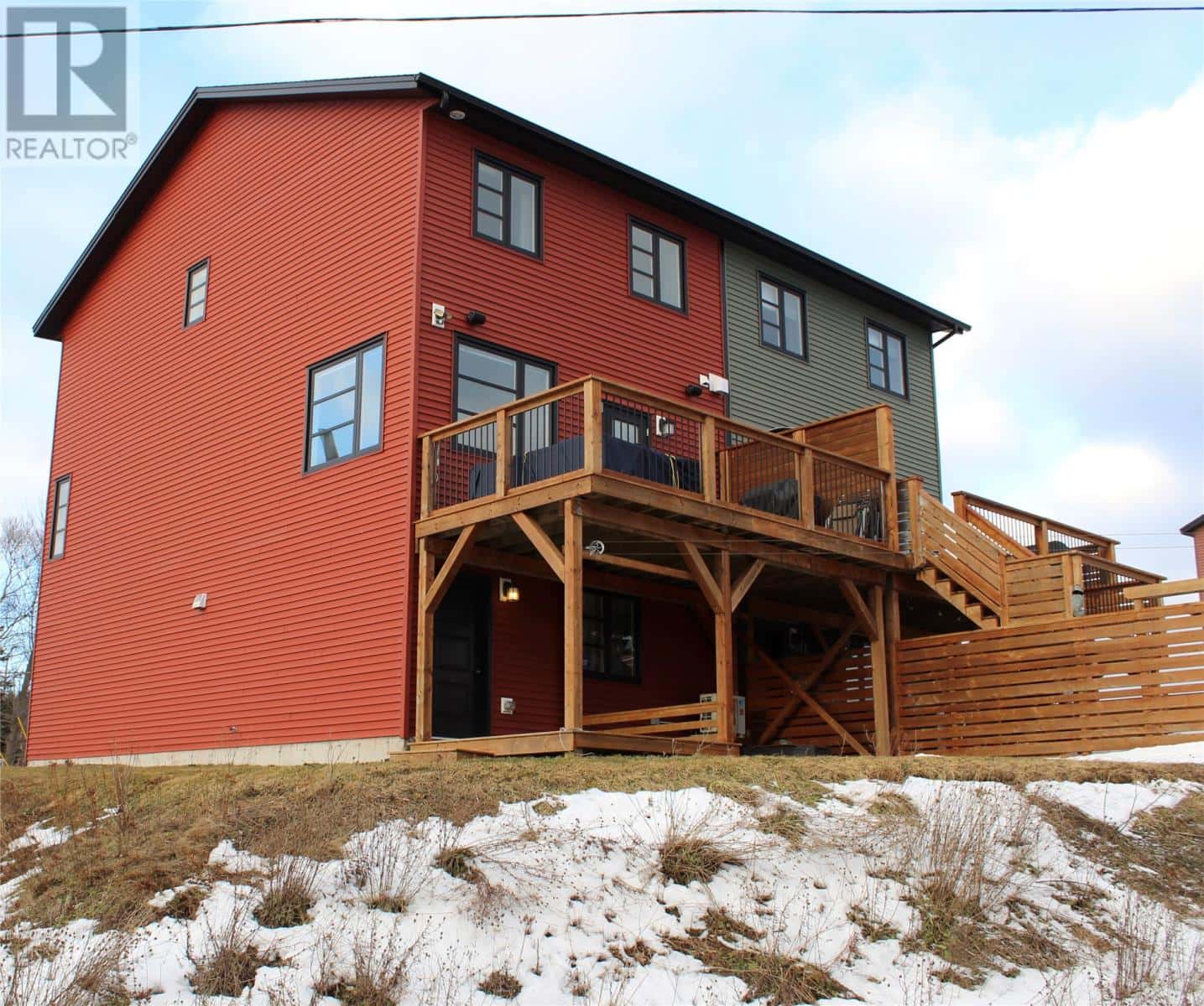 71 Charter Avenue — St. John's, Newfoundland & Labrador - Photo 3 of 39