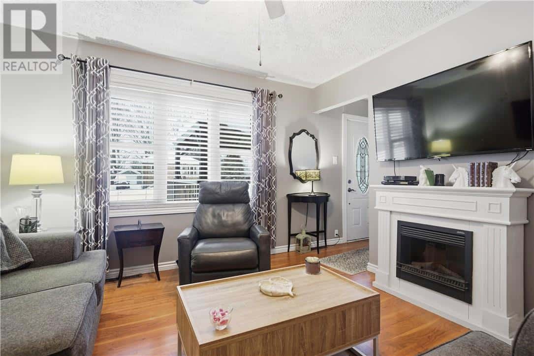 197 ORELL Street — Garson, Ontario - Photo 4 of 10