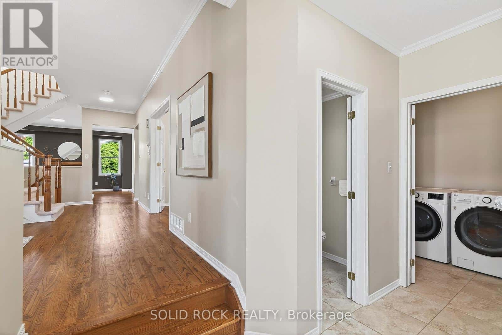 50 INSMILL CRESCENT — Ottawa, Ontario - Photo 2 of 43