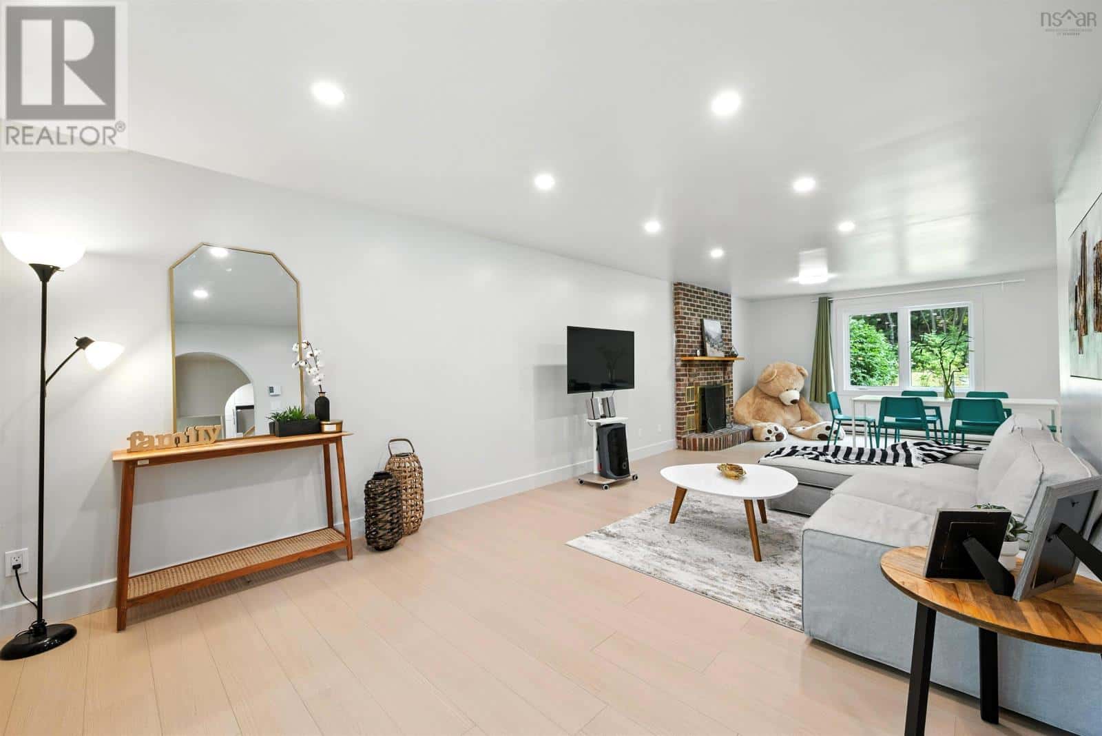 26 Millview Avenue — Bedford, Nova Scotia - Photo 4 of 45