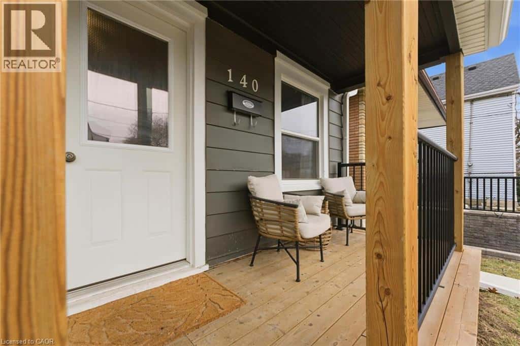 140 ROYAL Avenue — Hamilton, Ontario - Photo 4 of 38