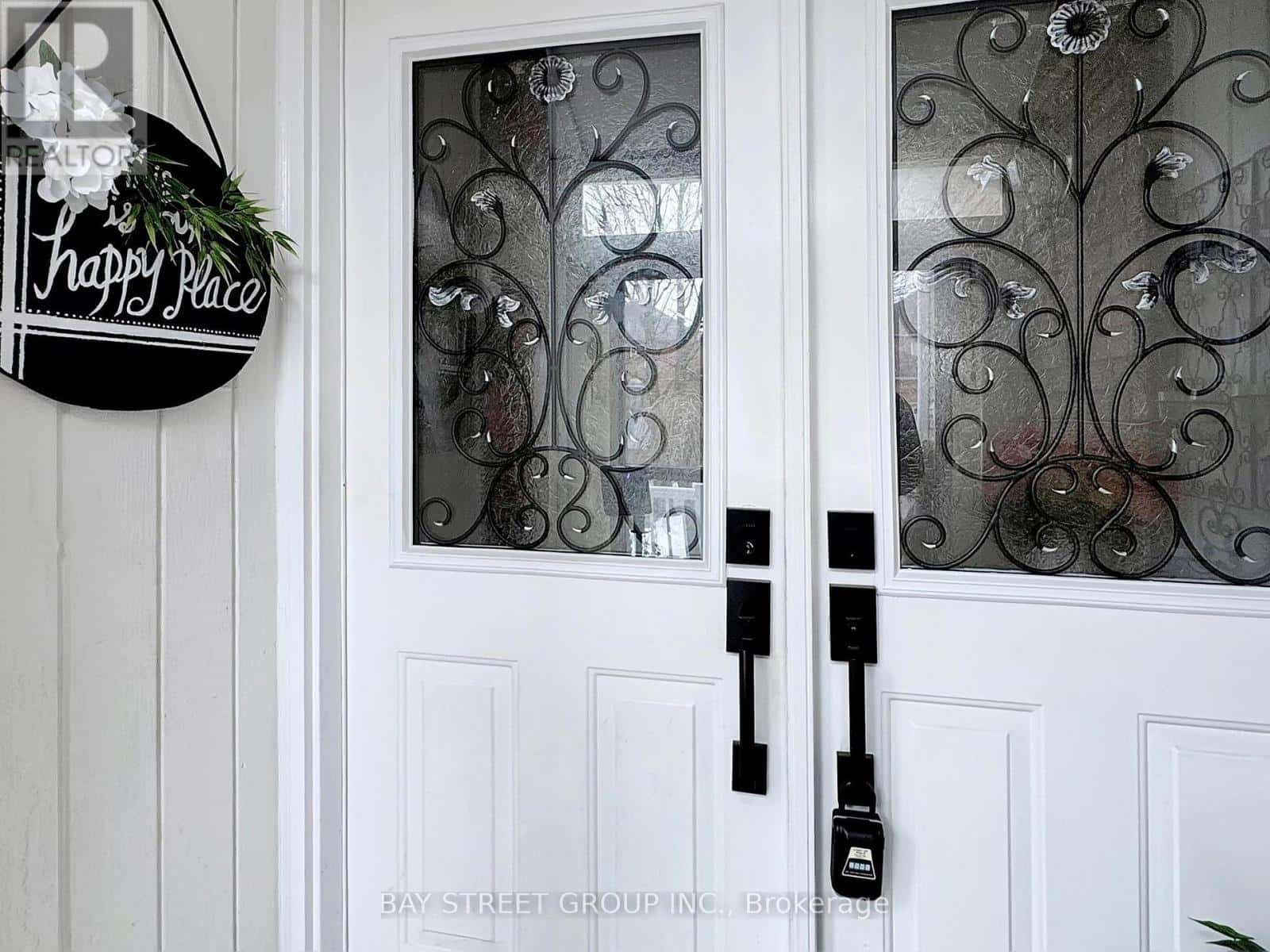 36 DURANT CRESCENT — Markham (Middlefield), Ontario - Photo 2 of 43