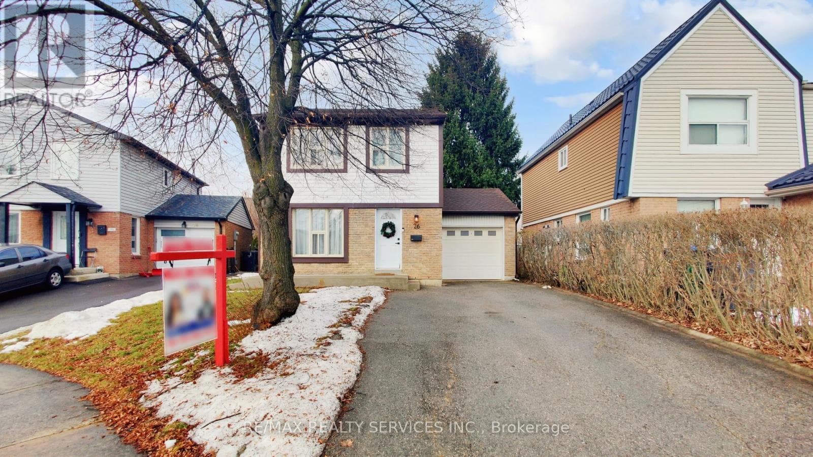 26 MAYFAIR CRESCENT — Brampton (Central Park), Ontario - Main photo