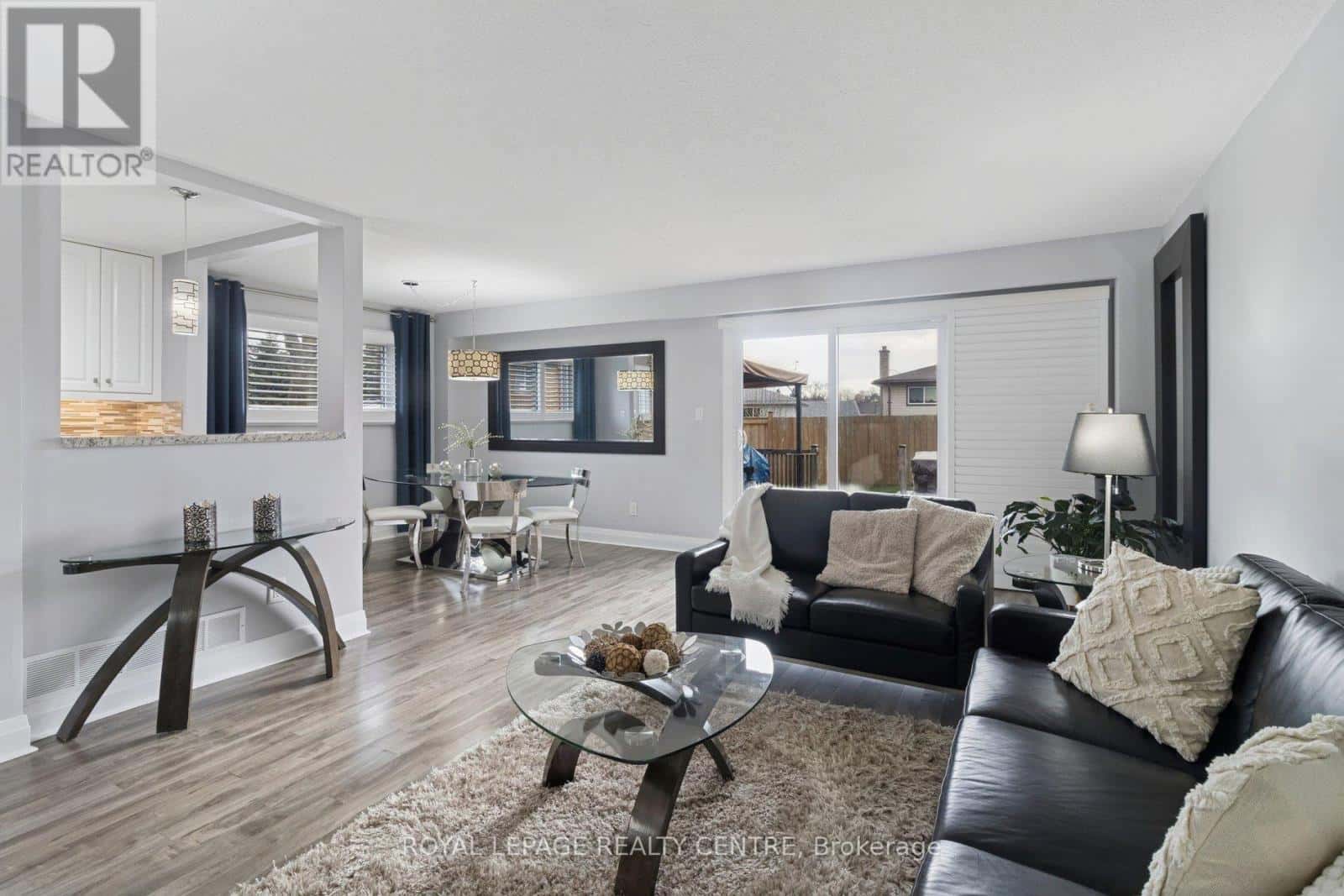 2775 WINDJAMMER ROAD — Mississauga (Erin Mills), Ontario - Photo 4 of 34