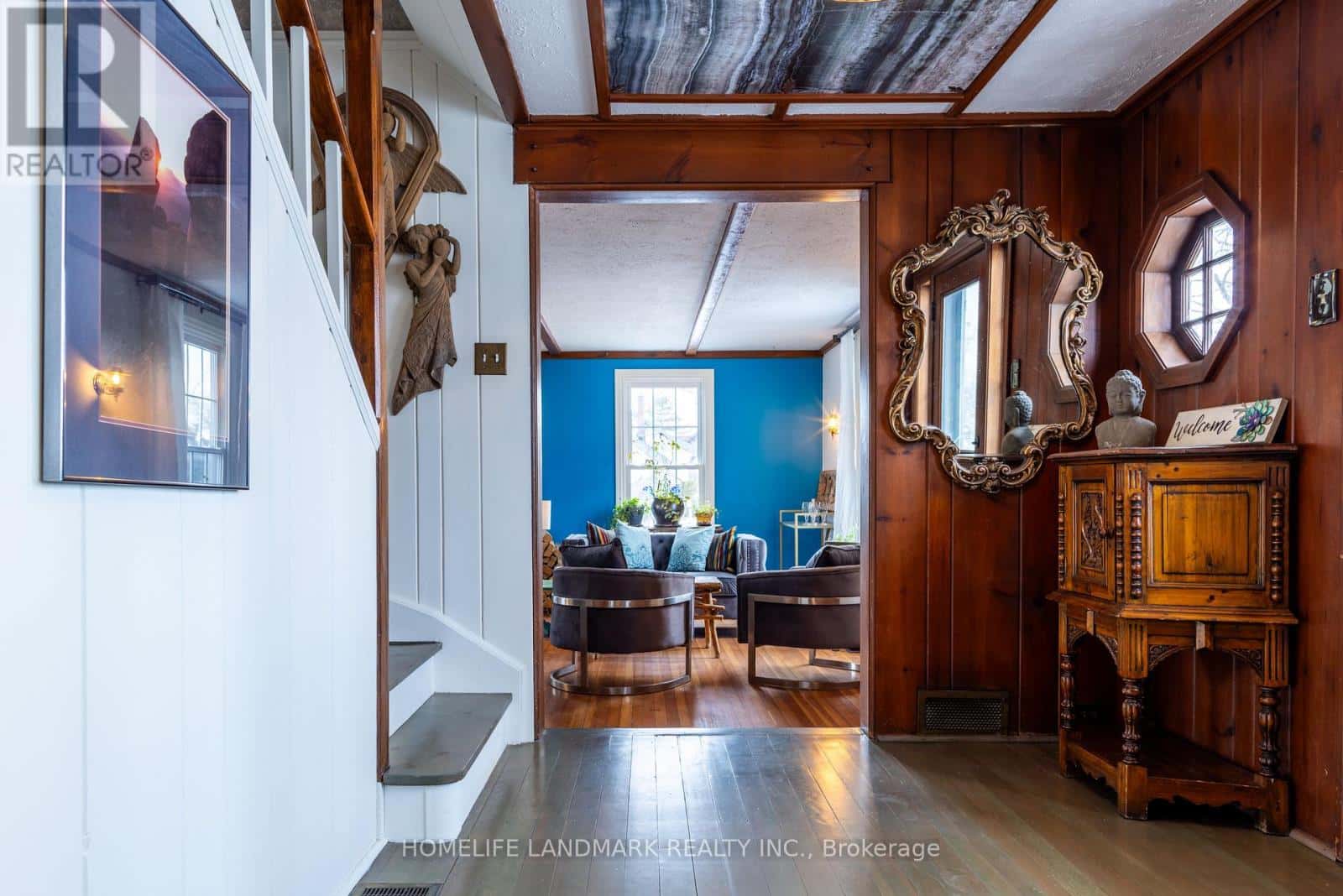 1927 NIAGARA PARKWAY — Fort Erie (Bowen), Ontario - Photo 4 of 12