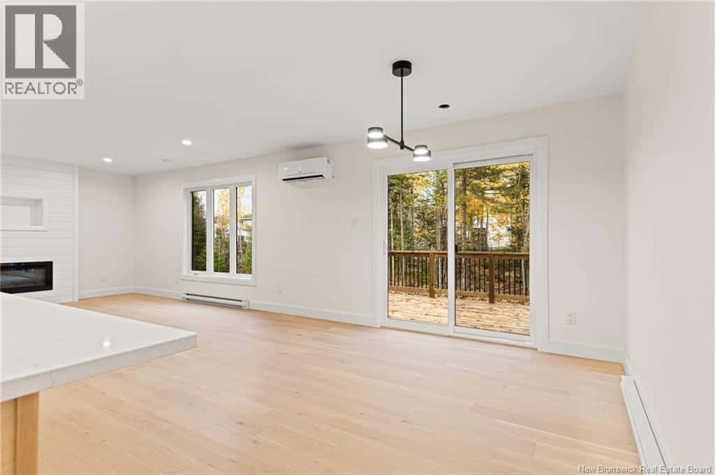 33 Rachel Street — Moncton, New Brunswick - Photo 4 of 20