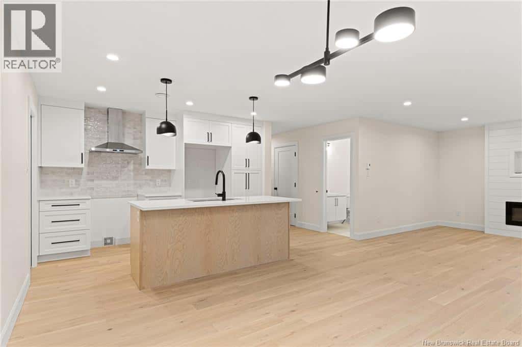 33 Rachel Street — Moncton, New Brunswick - Photo 5 of 20