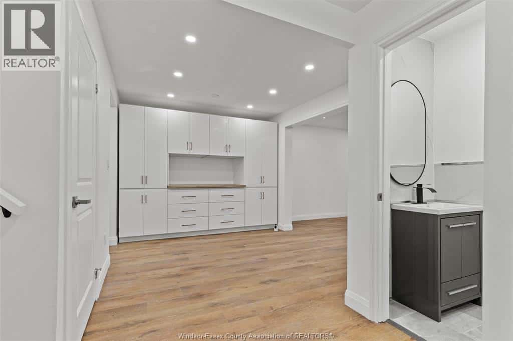 302 VINE STREET Unit# 29 — St. Catharines, Ontario - Photo 5 of 30