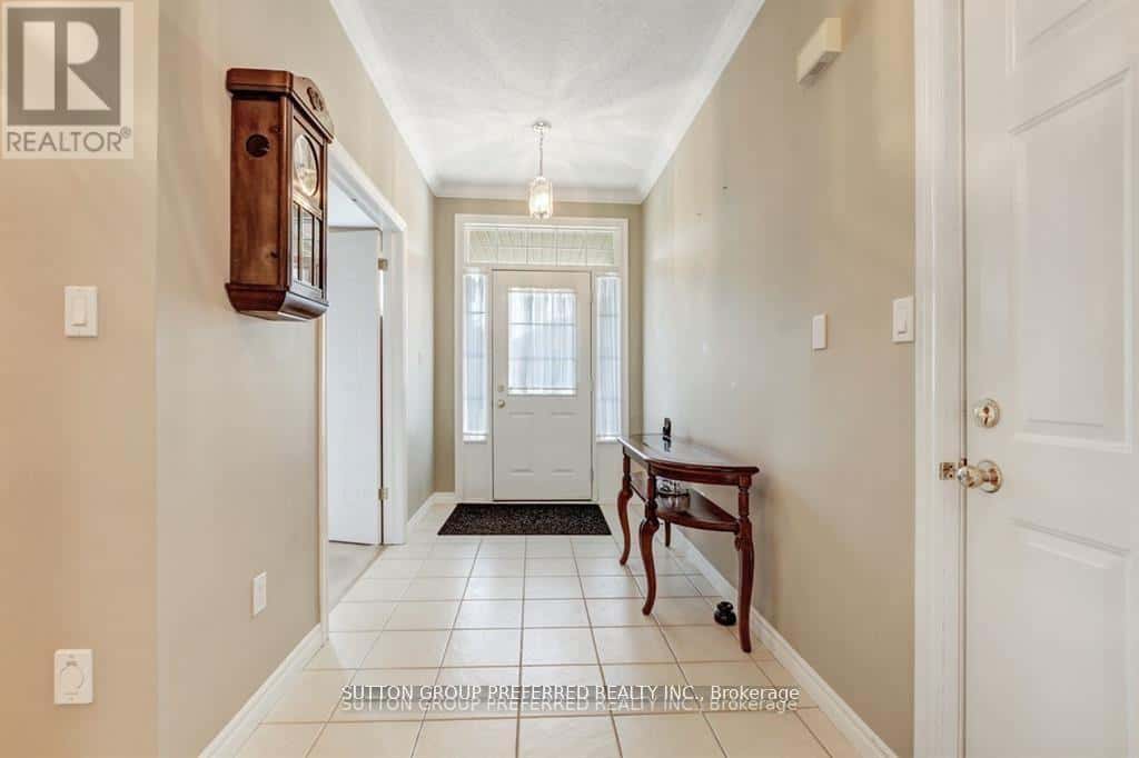 12 - 14 CADEAU TERRACE — London South (South B), Ontario - Photo 4 of 34