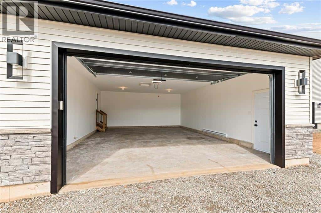 39 Rachel Street — Moncton, New Brunswick - Photo 2 of 20