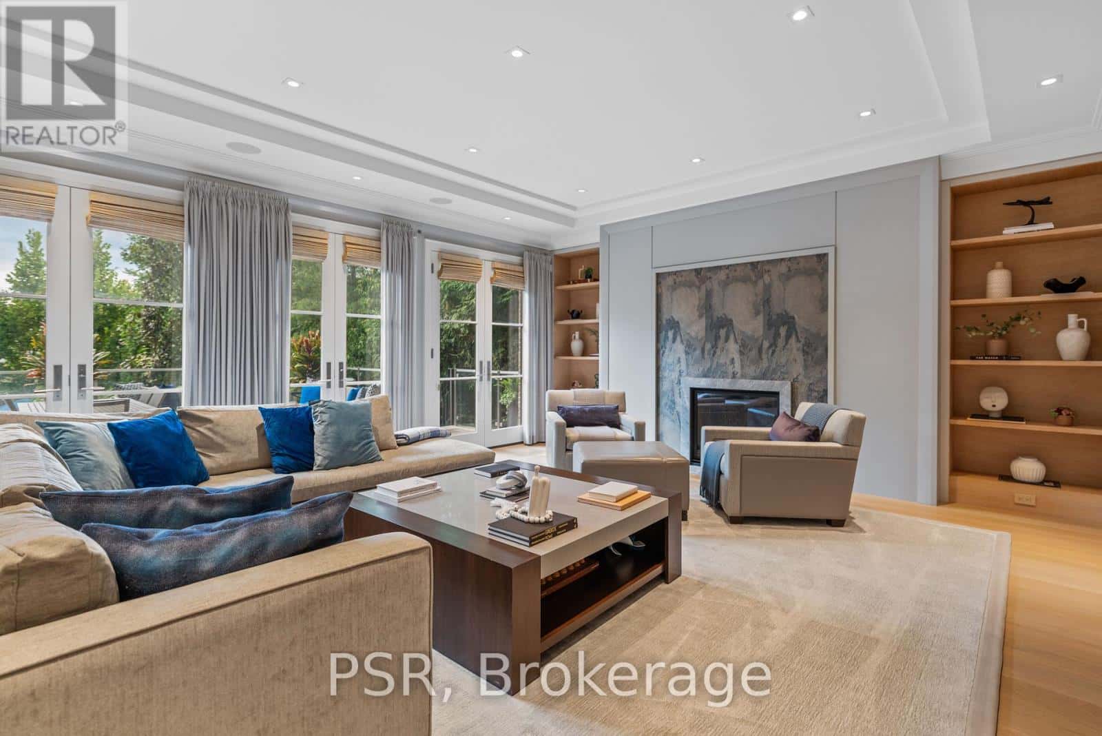 221 DUNVEGAN ROAD — Toronto (Forest Hill South), Ontario - Photo 4 of 24