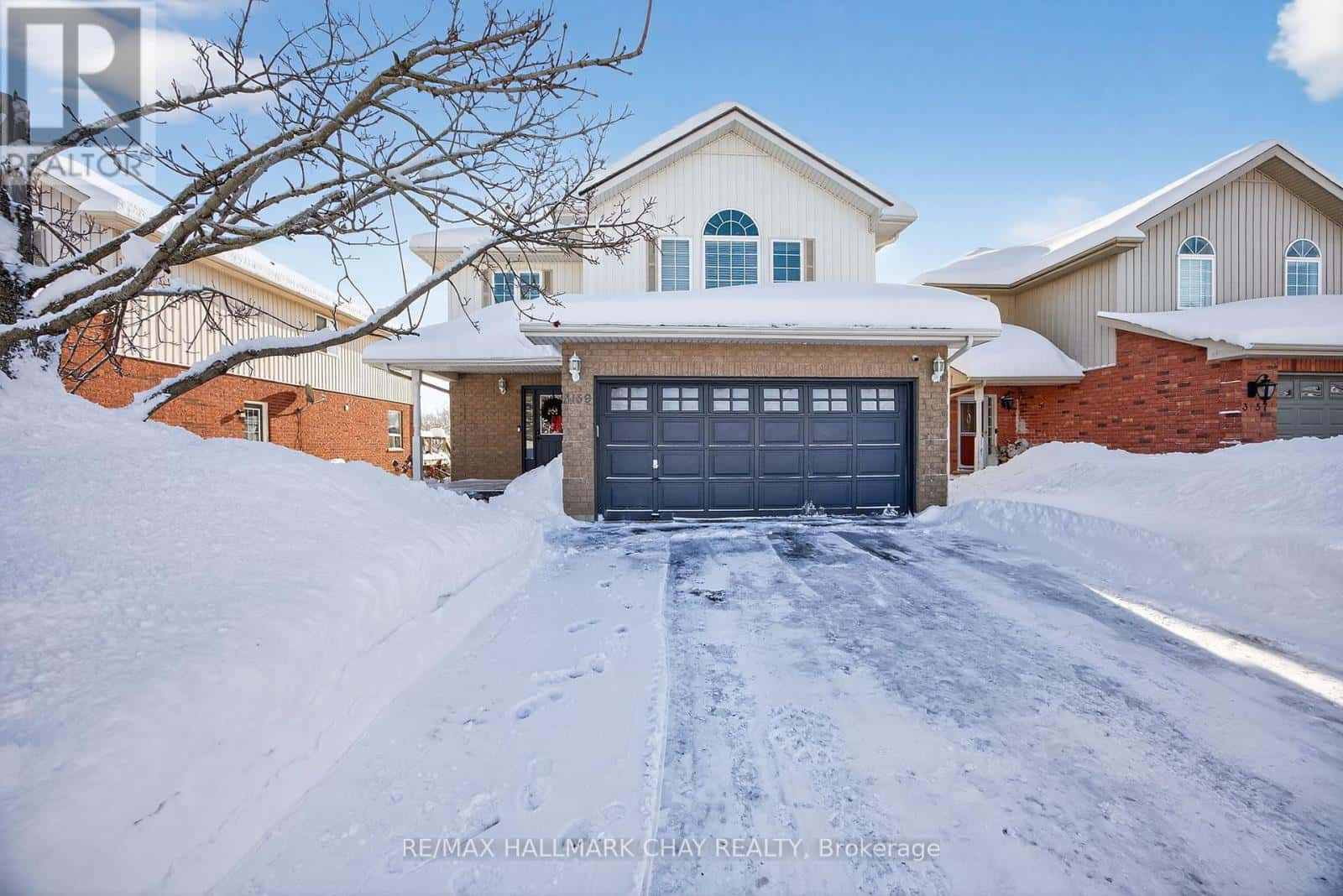 3159 BASS LAKE SIDE ROAD E — Orillia, Ontario - Photo 2 of 33