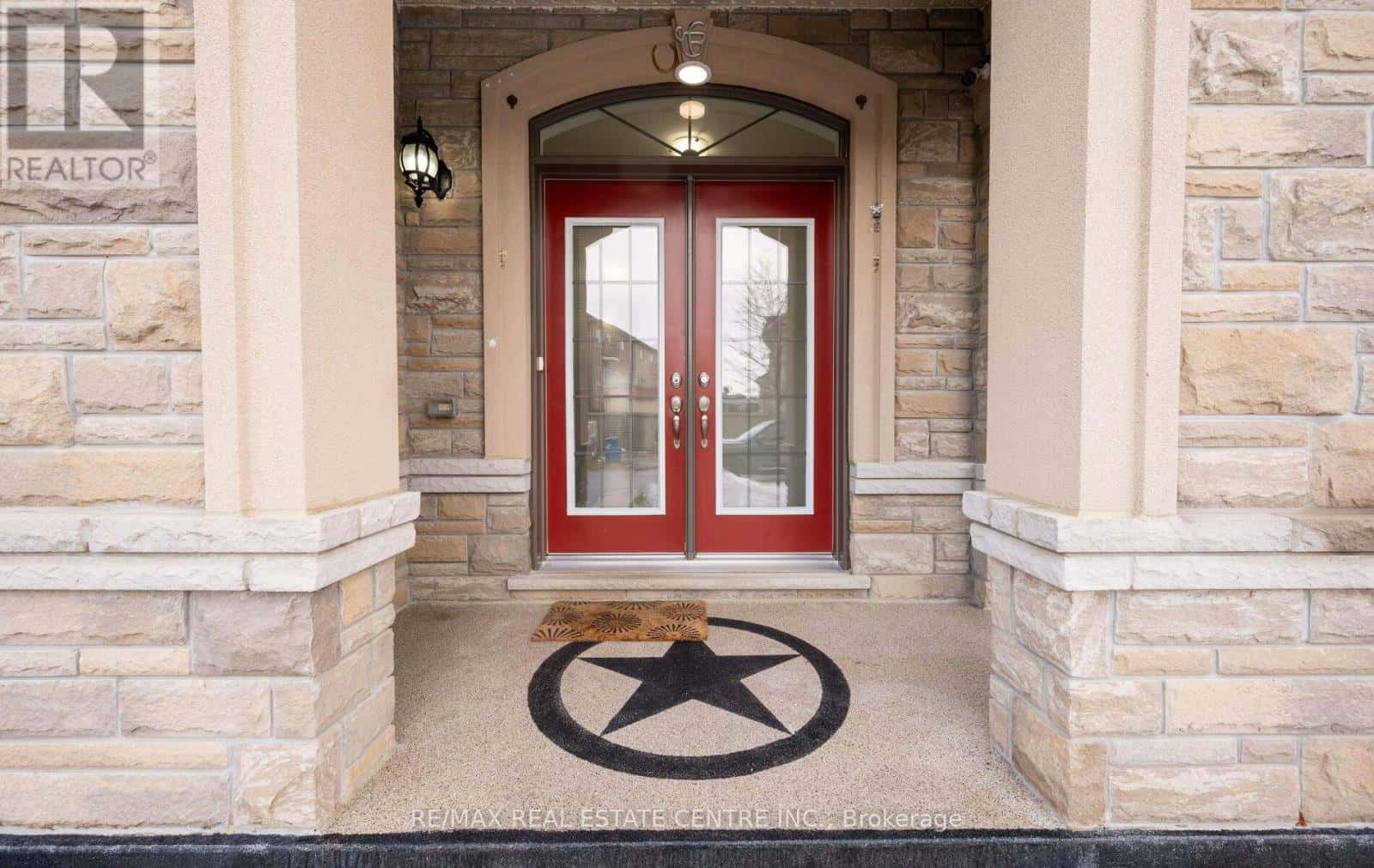 44 HAMMERHEAD ROAD — Brampton (Northwest Brampton), Ontario - Photo 3 of 47