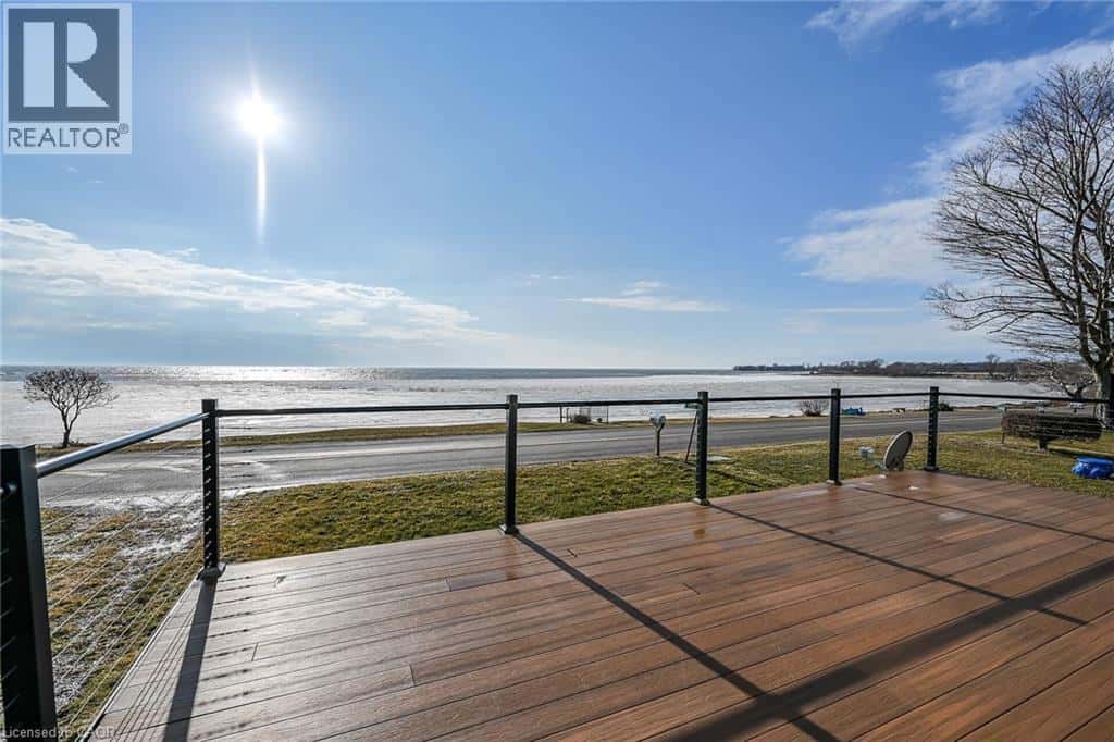 751 LAKESHORE Road — Selkirk, Ontario - Photo 4 of 50