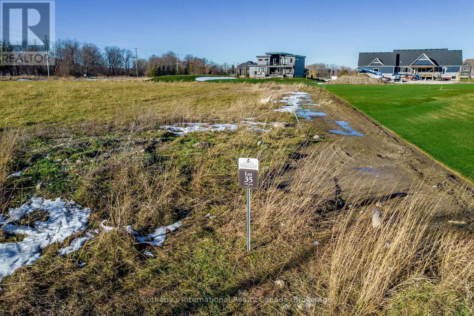 19 RAINTREE COURT — Clearview, Ontario - Main photo