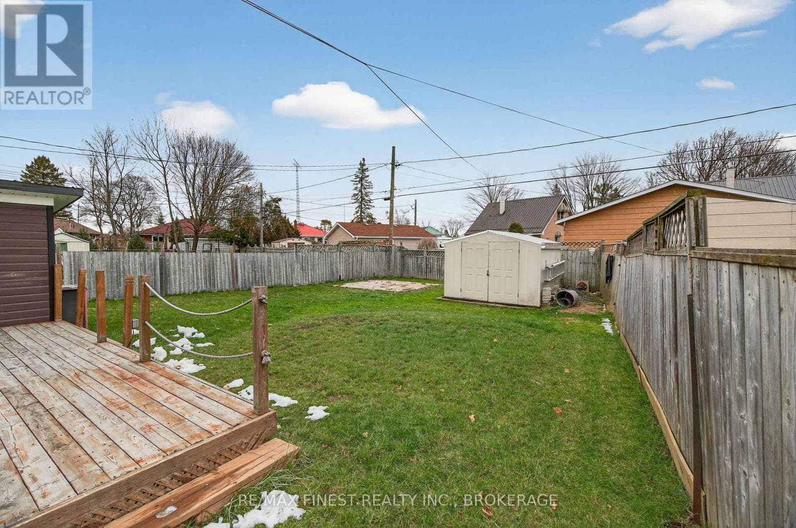 105 SALISBURY AVENUE — Brockville, Ontario - Main photo