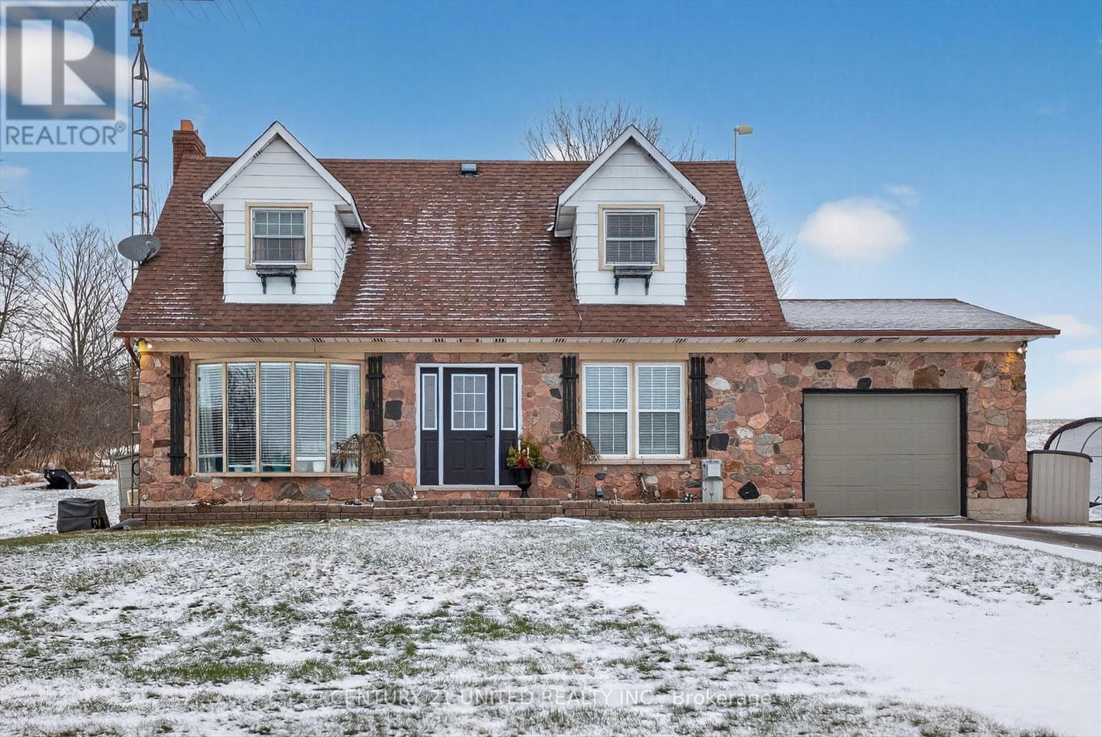 965 HIAWATHA LINE — Otonabee-South Monaghan, Ontario - Main photo