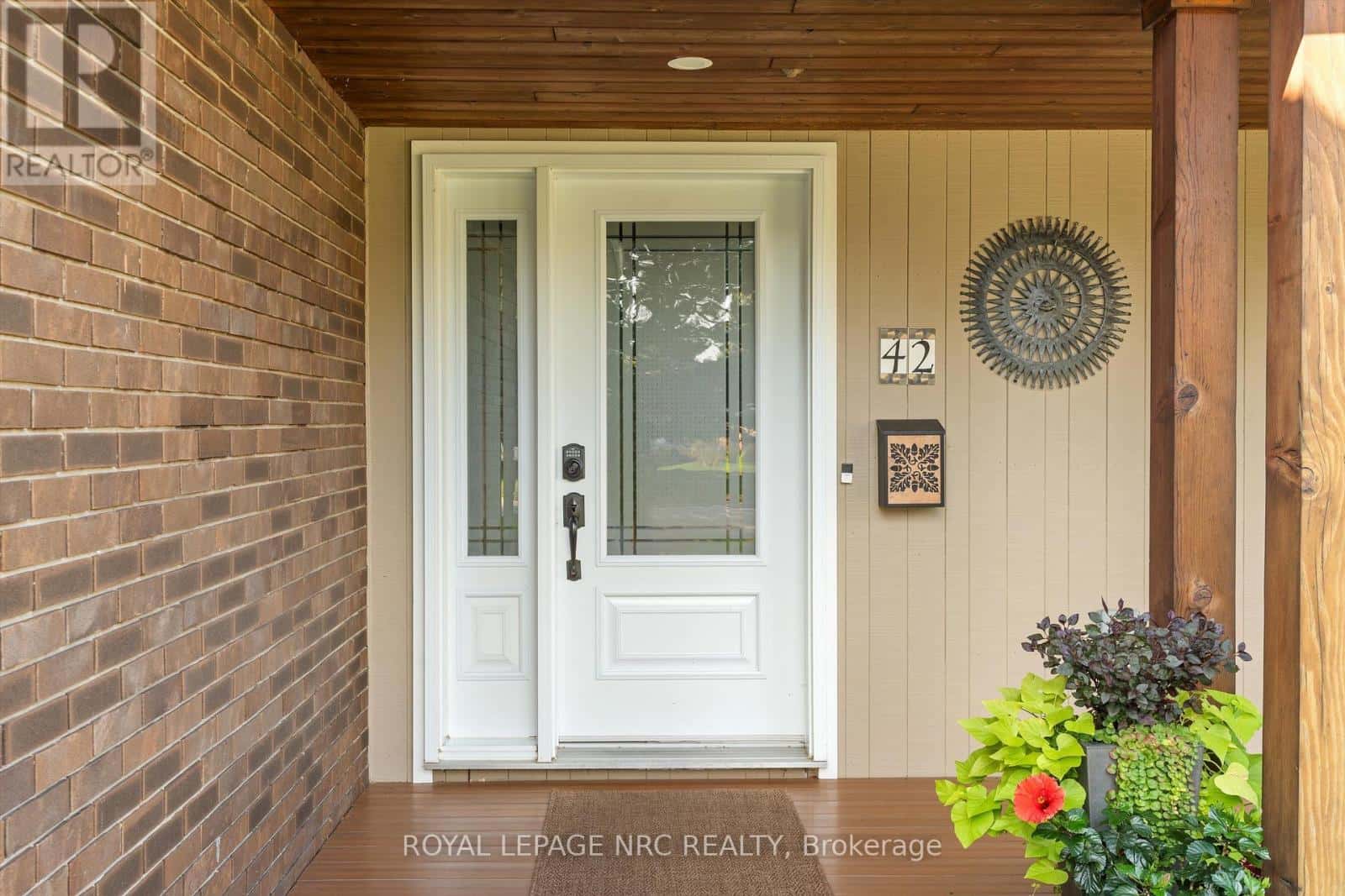 42 THE CEDARS — St. Catharines (Vine/Linwell), Ontario - Photo 5 of 49