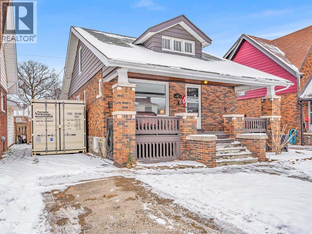 2327 Windermere ROAD — Windsor, Ontario - Photo 2 of 50