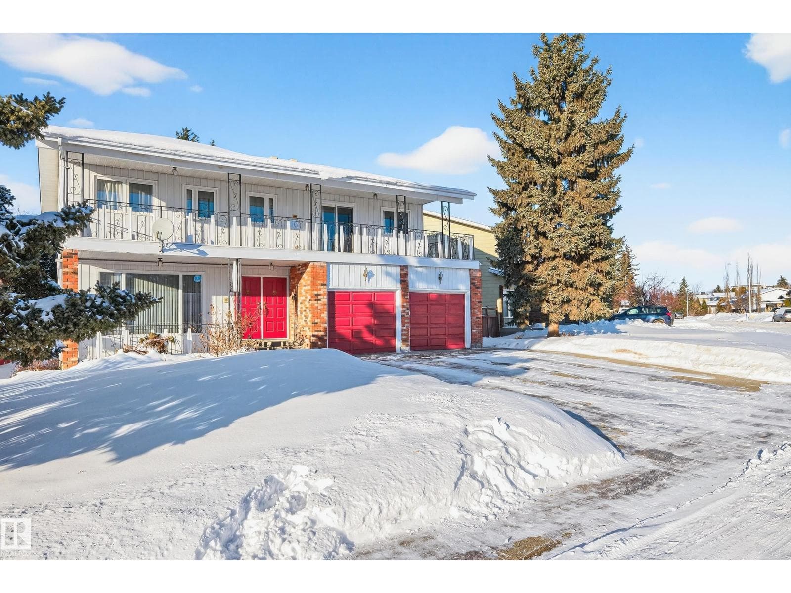 3626 103B ST NW — Edmonton, Alberta - Main photo