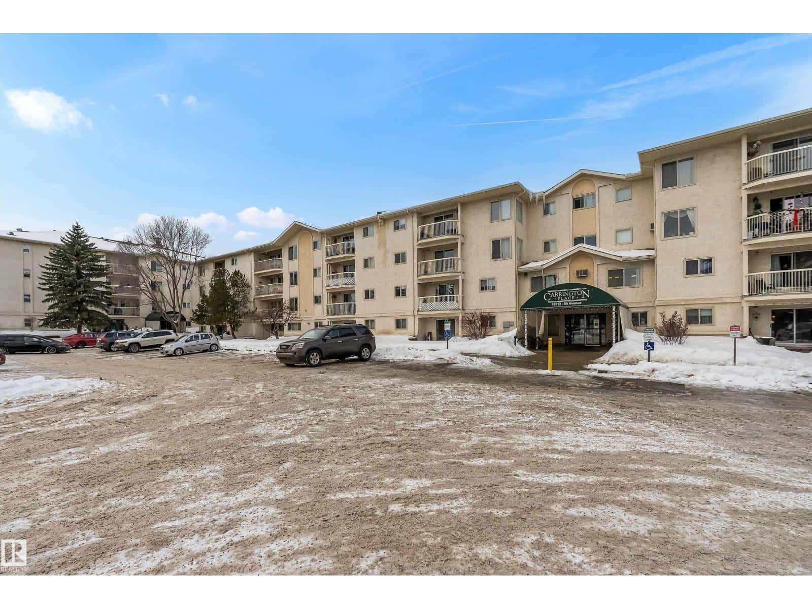 #206 18012 95 AV NW — Edmonton, Alberta - Photo 4 of 34