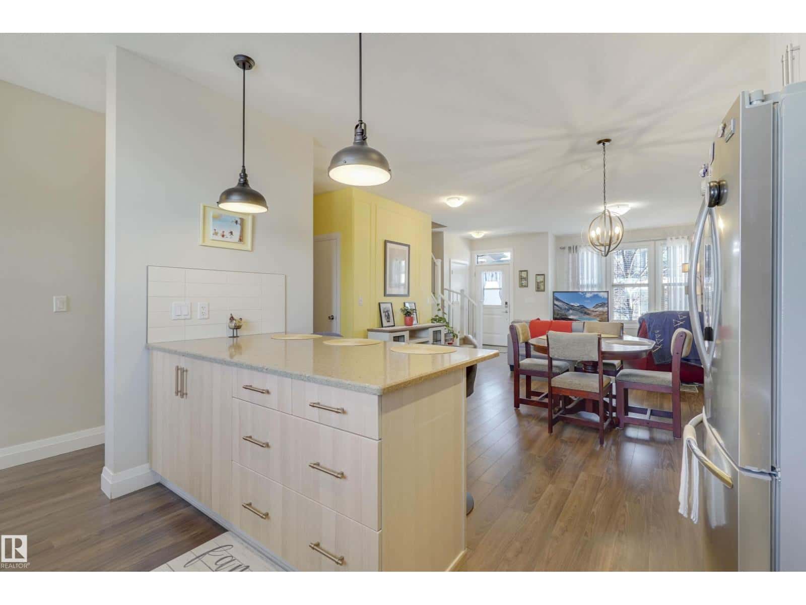 151 GILMORE WY — Spruce Grove, Alberta - Photo 2 of 40