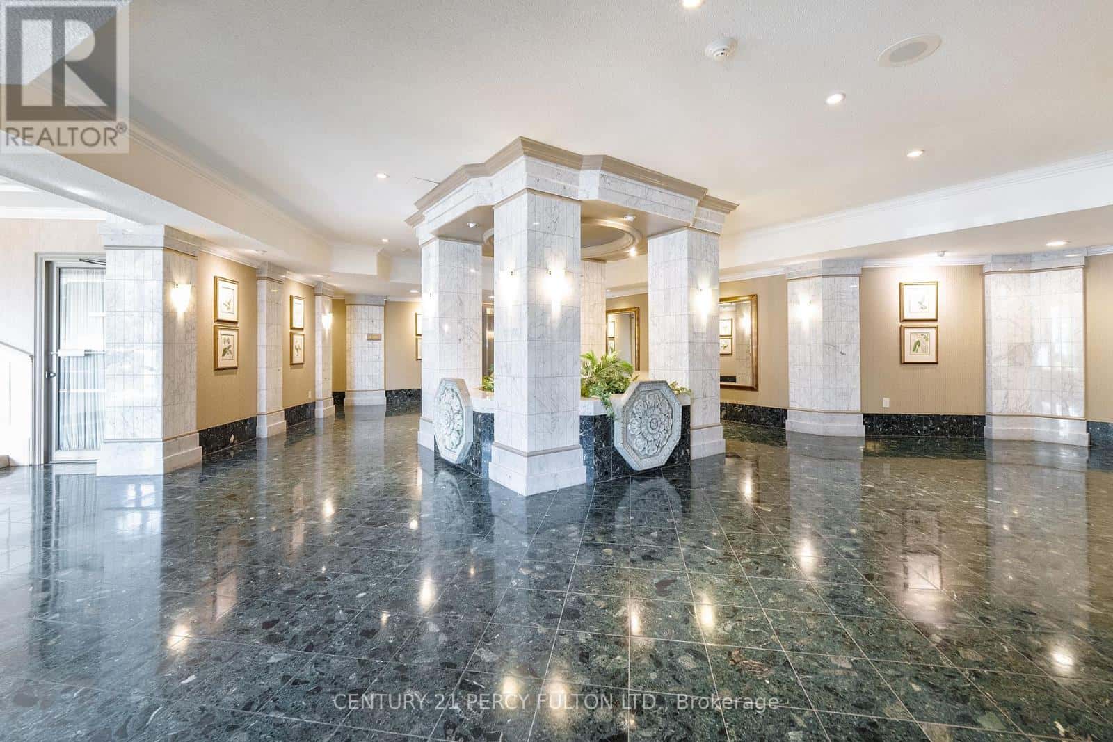 1416 - 20 GUILDWOOD PARKWAY — Toronto (Guildwood), Ontario - Photo 3 of 44