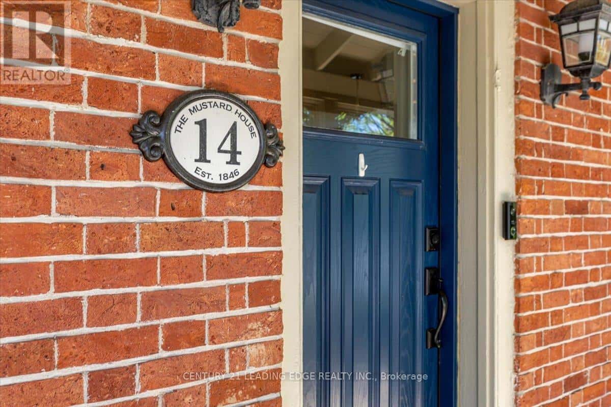 14 ALEXANDER HUNTER PLACE — Markham (Wismer), Ontario - Photo 4 of 31