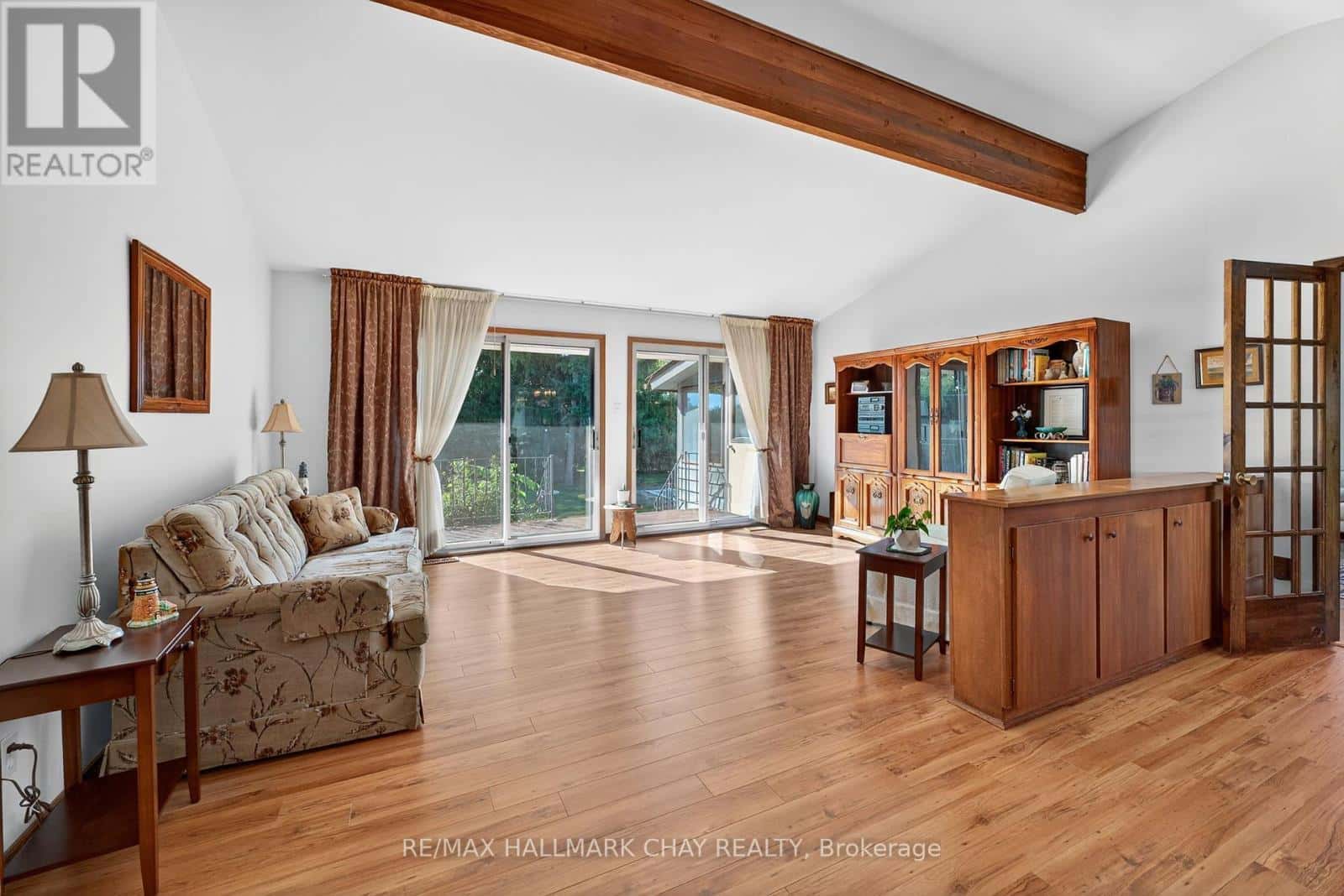 3735 9TH LINE — Bradford West Gwillimbury, Ontario - Photo 4 of 39