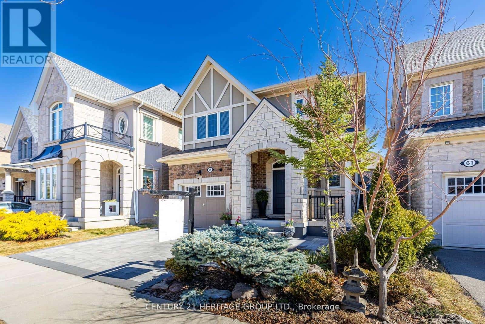 65 MASTERMAN CRESCENT — Oakville (GO Glenorchy), Ontario - Photo 2 of 39