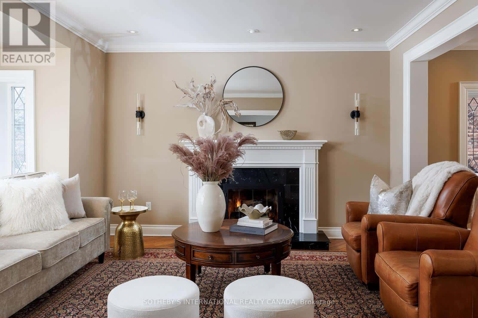 37 THOMPSON AVENUE — Toronto (Stonegate-Queensway), Ontario - Photo 5 of 50