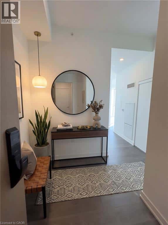 370 MARTHA Street Unit# 2405 — Burlington, Ontario - Photo 5 of 19