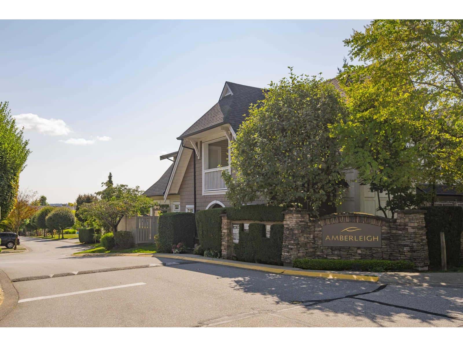 62 20560 66 AVENUE — Langley, British Columbia - Photo 4 of 37