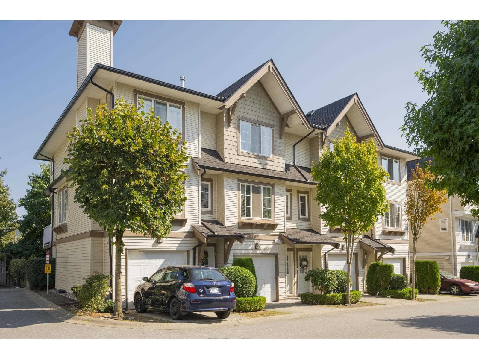 62 20560 66 AVENUE — Langley, British Columbia - Main photo