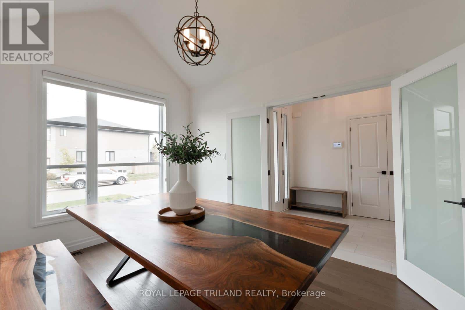 6447 STOREY CHASE — London South (South V), Ontario - Photo 3 of 34